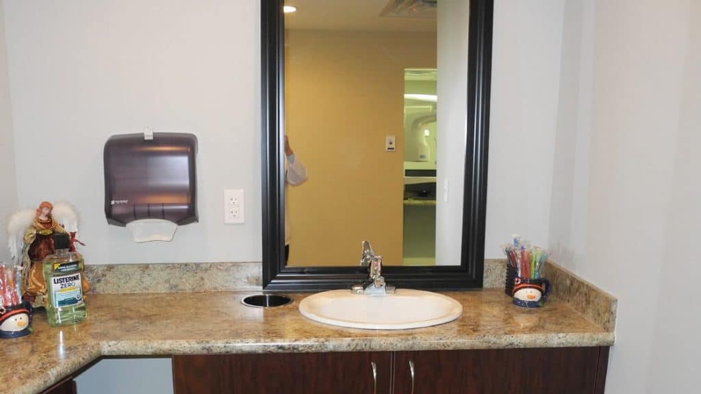 Brushing Station Photo