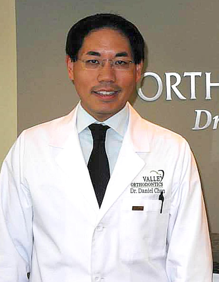 Dr Chen Photo